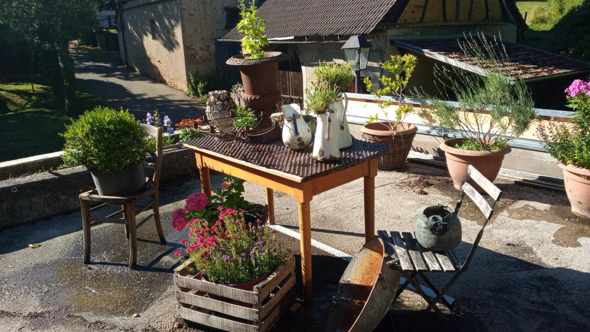 Haus Der Malerin Andrea Gawaz Lägenhet Mullheim  Exteriör bild